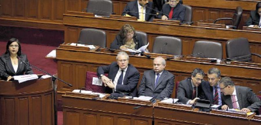 Censura y mesa directiva