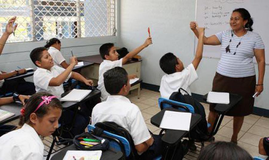 El enfoque de la Reforma Educativa y la &ldquo;revoluci&oacute;n social&rdquo;