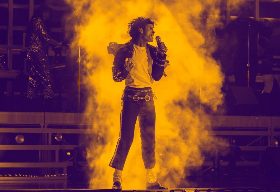 El fen&oacute;meno Jackson: del trauma hist&oacute;rico al s&iacute;mbolo planetario