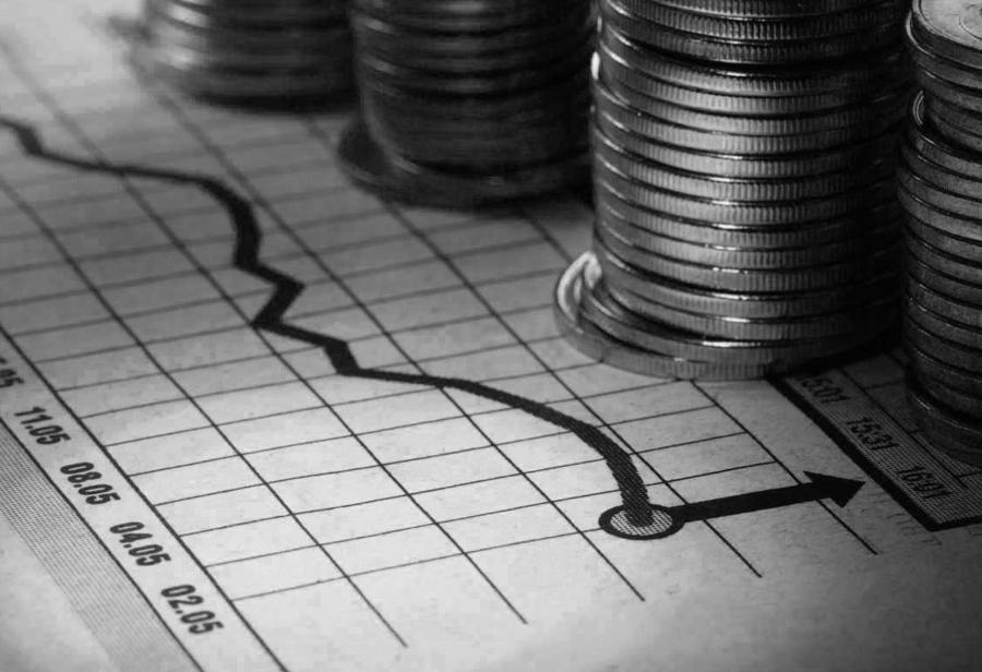 En la guerra política no importa la economía