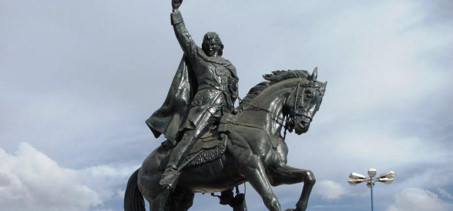 Tupac Amaru precursor de la libertad