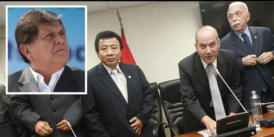 ¿Trabajando para García?
