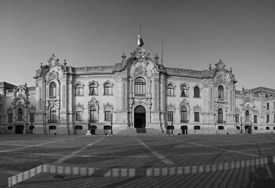 ¿Quién pone en riesgo la democracia?